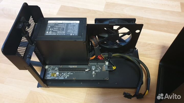 Razer Core X Кейс для подключения видеокарты eGPU