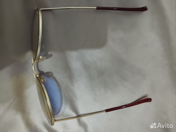 Солнцезащитные очки для девочки