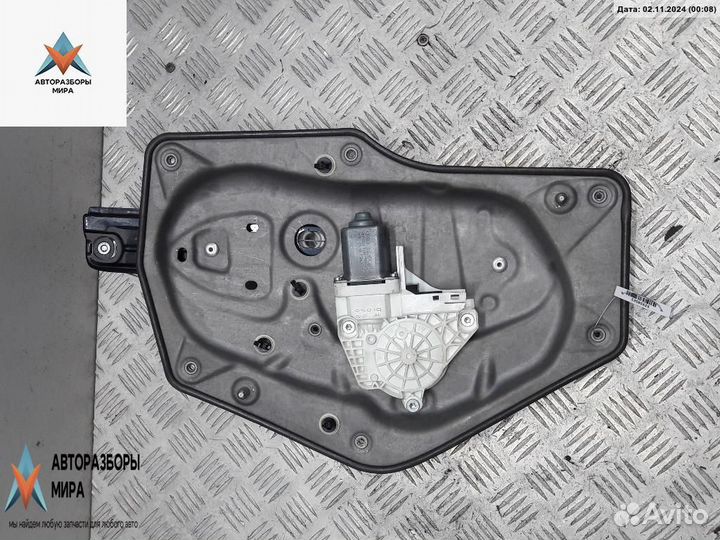 Стеклоподъемник электрический задний правый Skoda