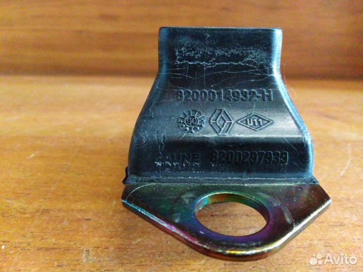 Опора двигателя (подушка) левая Renault Logan 2004