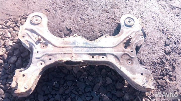 Подрамник передний Audi A3 8L 1999