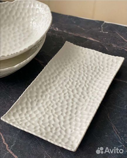 Набор сервировочных блюд для праздничного стола