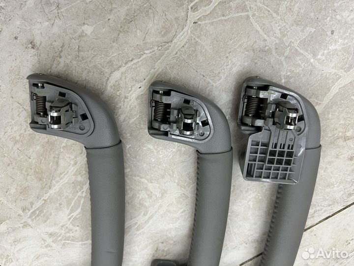 Ручка потолочная Лексус GS 300, 350, 430, 450H