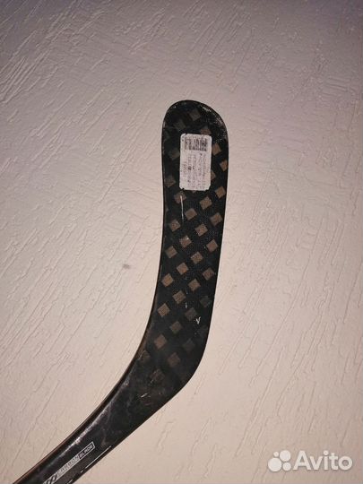 Клюшка хоккейная левый хват бауэр