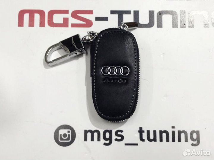 Чехол для ключа Audi черный на молнии стиль 1