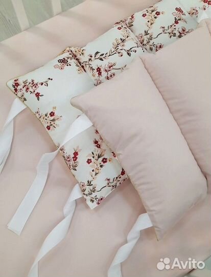 Бортики в детскую кроватку