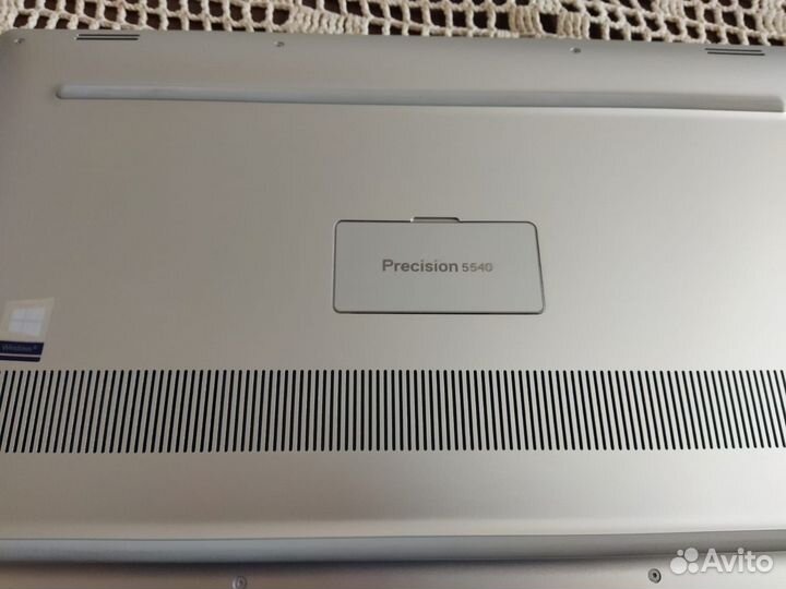 Dell Precision 5540 IPS i7 32Gb 512Gb Nvidia