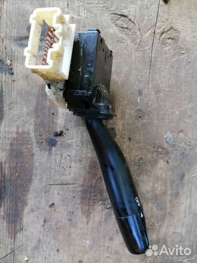 Подрулевой переключатель Mazda demio