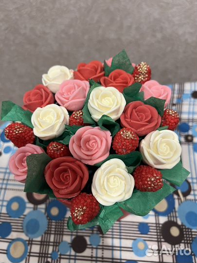 Букет из шоколадных цветов