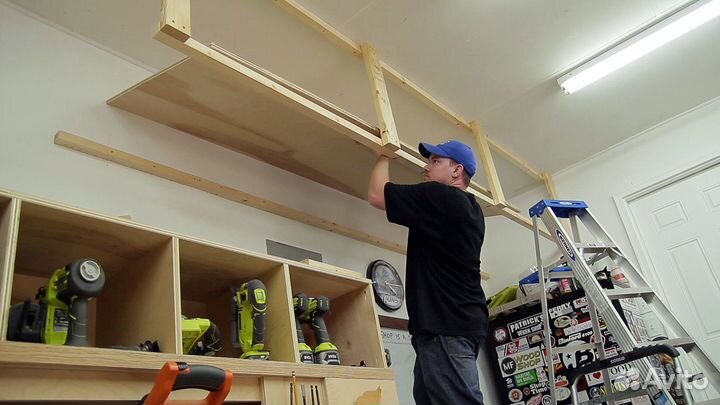 Сборка стеллажей / Монтаж полок в гараже / Мастер