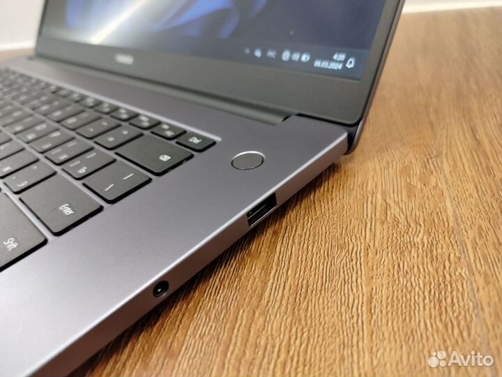 Ультрабук Honor MagicBook X 15 на i3-11