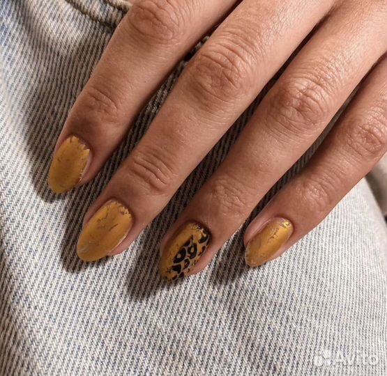 Педикюр с покрытием гель-лаком