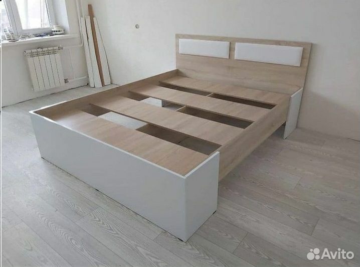 Кровать двухспальная