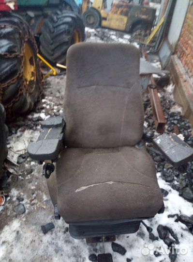 Продам сидение на Харвестер