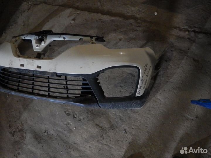 Бампер передний Renault Kaptur