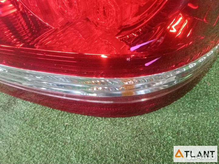 Фонарь задний правый toyota allion