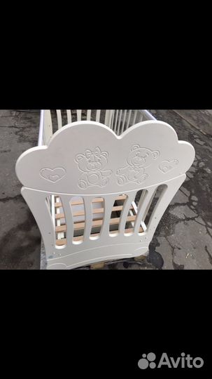 Детская кроватка