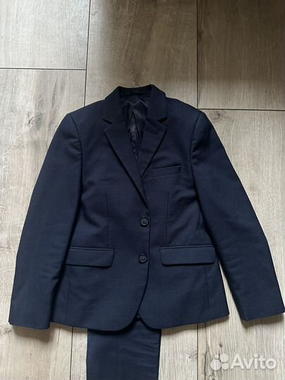 Школьный костюм