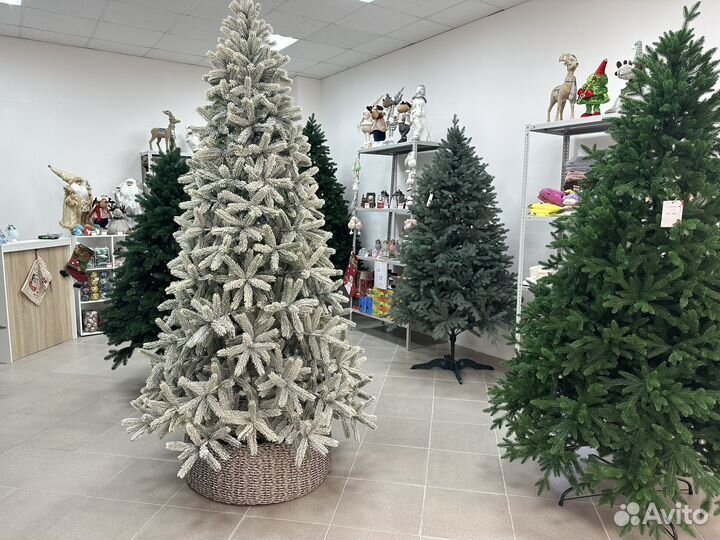 Елки искусственные