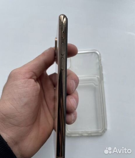 iPhone Xs, 64 ГБ