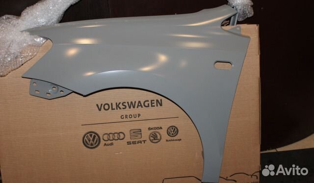 Крыло переднее левое правое Фольксваген Поло