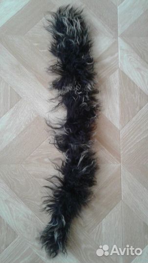 Воротники, остатки от шуб, шапок