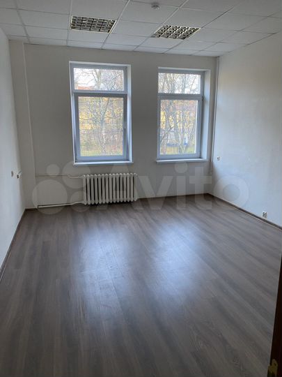 Свободного назначения, 100 м²