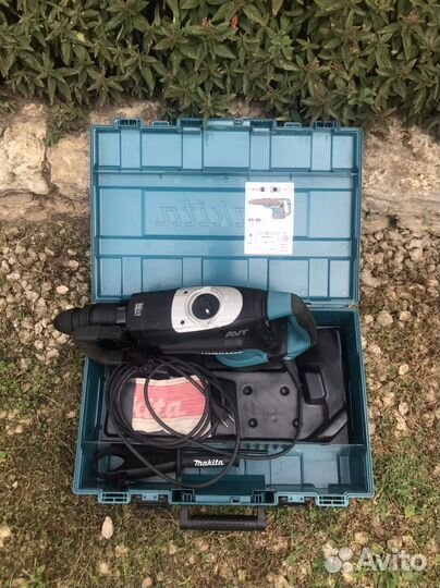 Перфоратор Makita