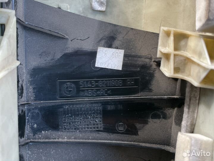 Верхние накладки стойки bmw x5 e53