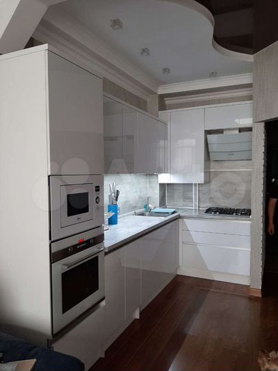 2-к. квартира, 73 м², 3/7 эт.