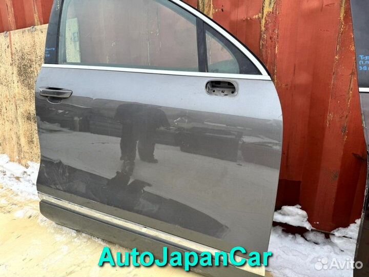 Дверь передняя правая Volkswagen Touareg NF 2010