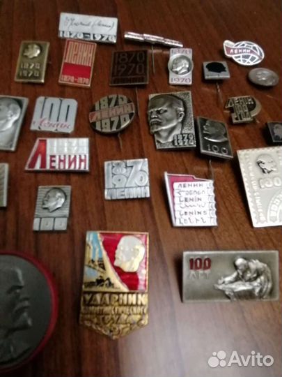 Лениниада. Значки посвящённые В. И. Ленину