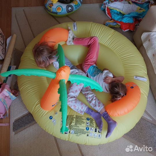 Матрас круг для плавания 120120 см
