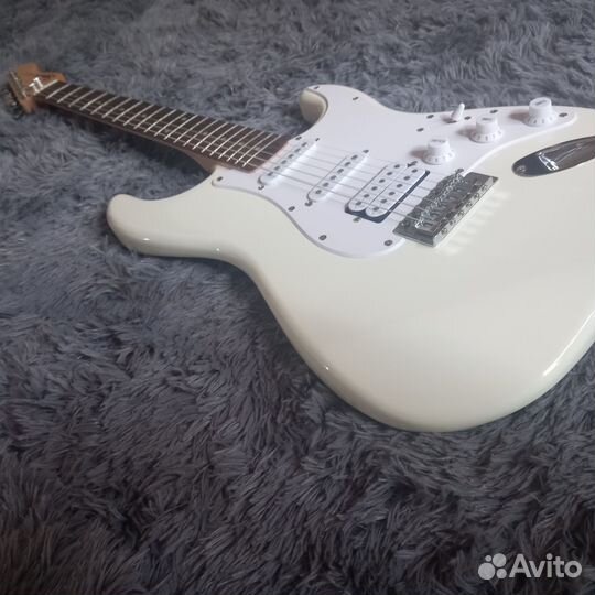 Электрогитара fender squier bullet HSS улучшенная