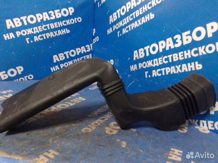 Воздуховод Peugeot Partner легковой универсал