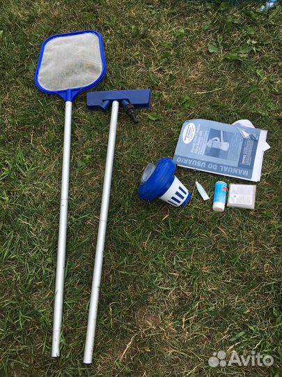 Бассейн Intex