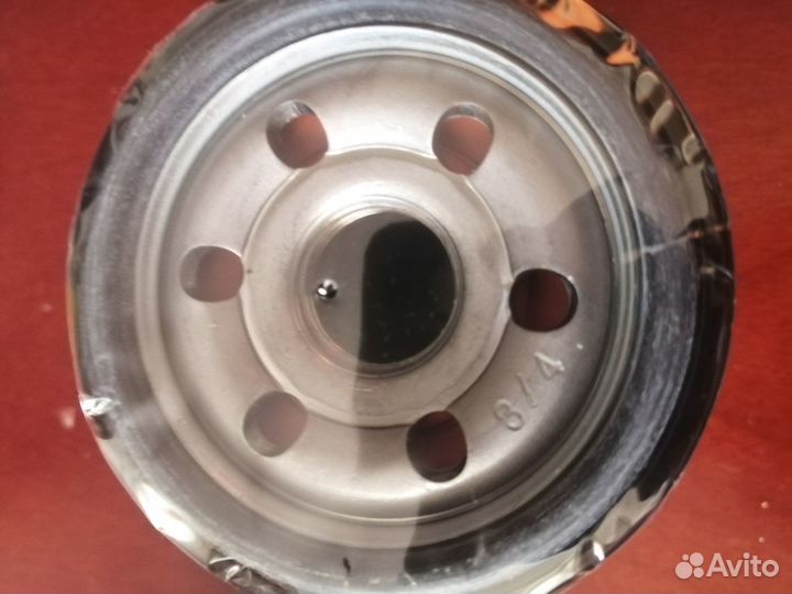 Фильтр масленый двигателя suzuki 16510-61AV1
