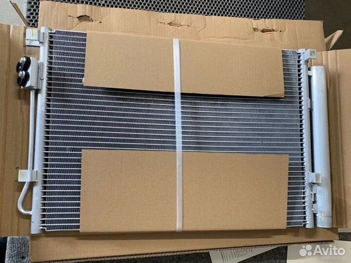 Радиатор кондиционера Kia Rio 3 QB 2011-2015