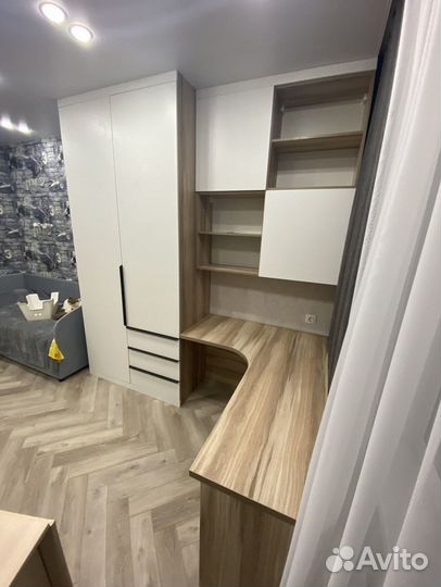 Шкаф стенка