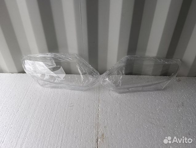 Стекло фары левое / правое Nissan X-trail 3