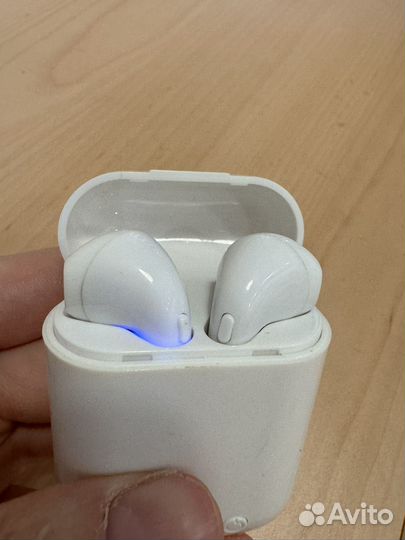 Беспроводные наушники