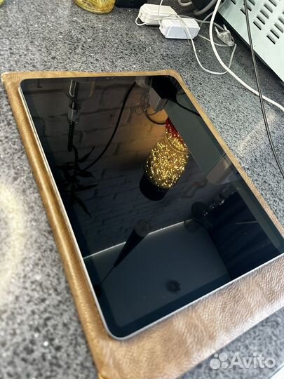 Планшет Apple iPad Pro 2020 12.9 128Gb/Wi-Fi/99%