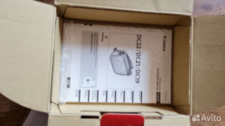 Видеокамера (DVD) Canon DC19 Цифровая