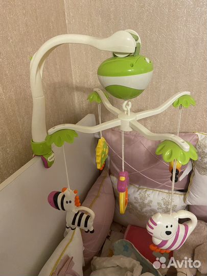 Мобиль в кроватку музыкальный