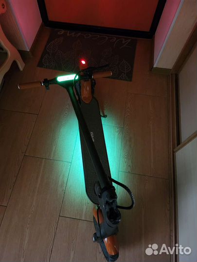 Электросамокат hiper Triumph Black