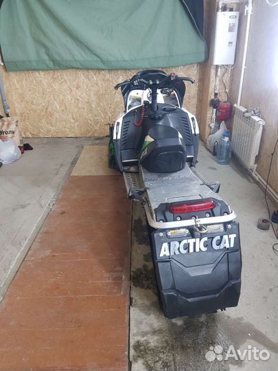 Снегоход Arctic Cat