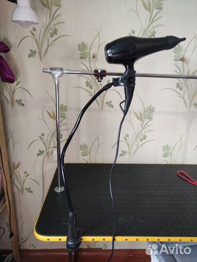 Держатель для фена