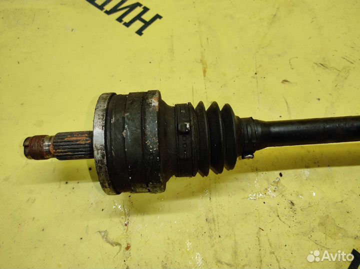 Привод задний Mercedes-Benz W203 M111 АКПП