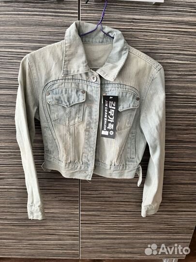 Джинсовая куртка женская