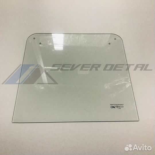 Стекло форточки Амкодор У7810.7-9.01.01.601-01 (45